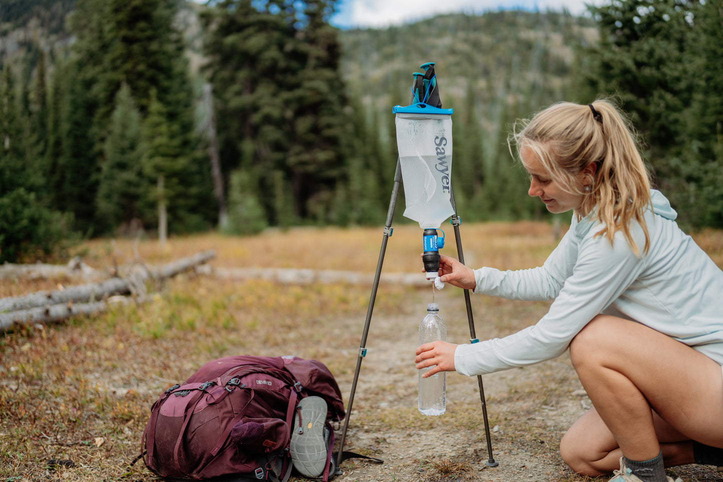 Sawyer Squeeze Water Filtration System with Cnoc Premium 2 Liter Bladder