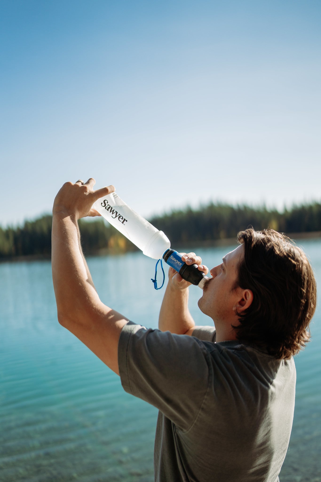Sawyer Squeeze Water Filtration System with Cnoc Premium 1 Liter Bottle